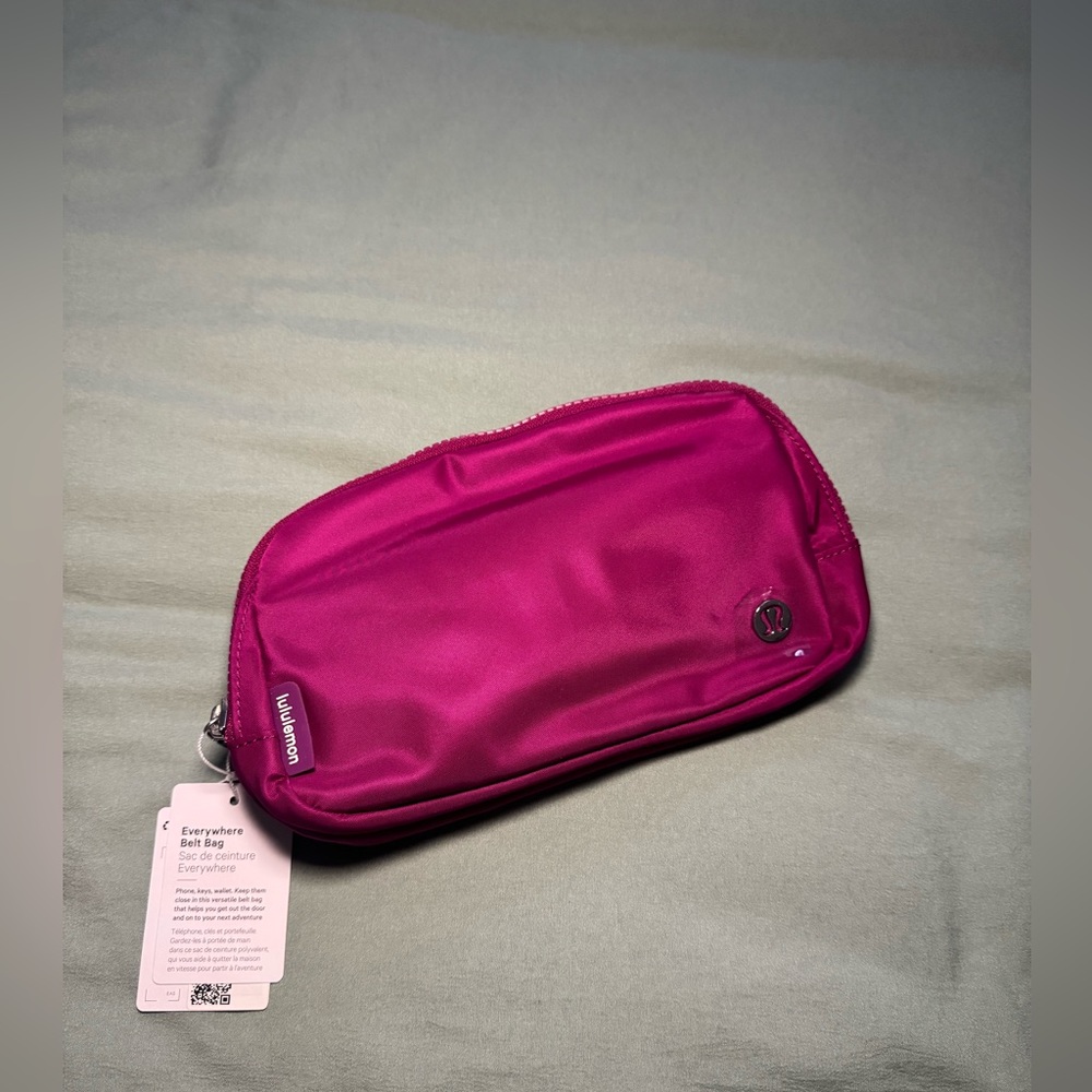 lululemon belt bag